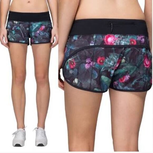 Lululemon Run Speed Short 4-Way Stretch Black Curious Jungle Black Floral Size 6 - Picture 1 of 6